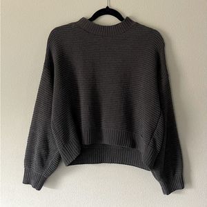 Hollister Dark Charcoal Gray Ribbed Knit Sweater